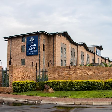 Town Lodge Gaborone Ngoại thất bức ảnh