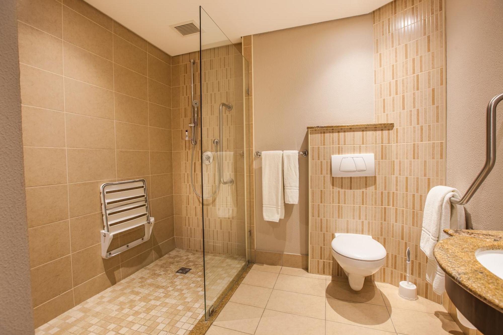 Town Lodge Gaborone Phòng bức ảnh