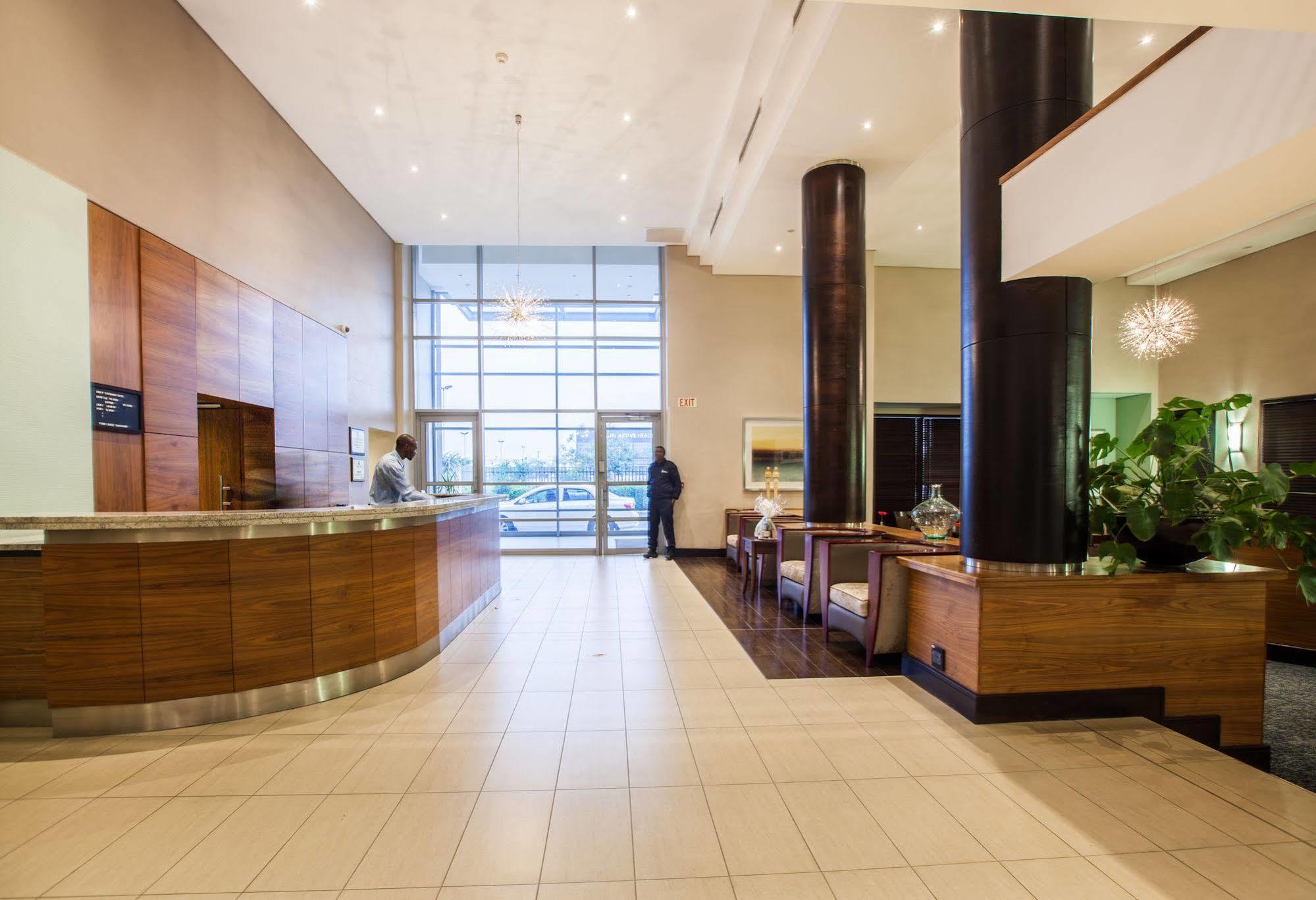 Town Lodge Gaborone Ngoại thất bức ảnh